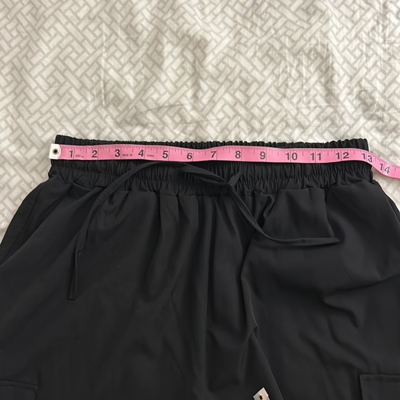 Black High-Waist Cargo parachute joggers with drawstring cuffs - Picture 7 of 9